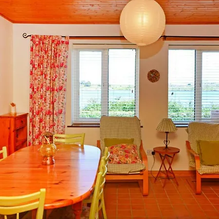 Holiday Flat Eir021021 P